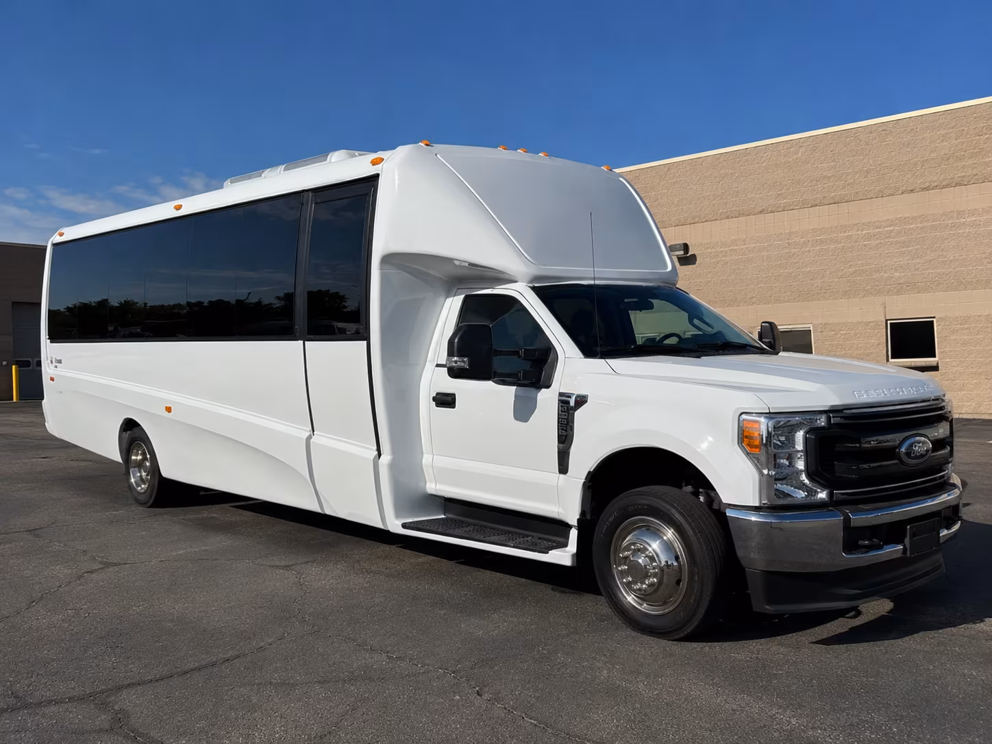 lauderhill winery charter buses for lauderhill wine tasting groups