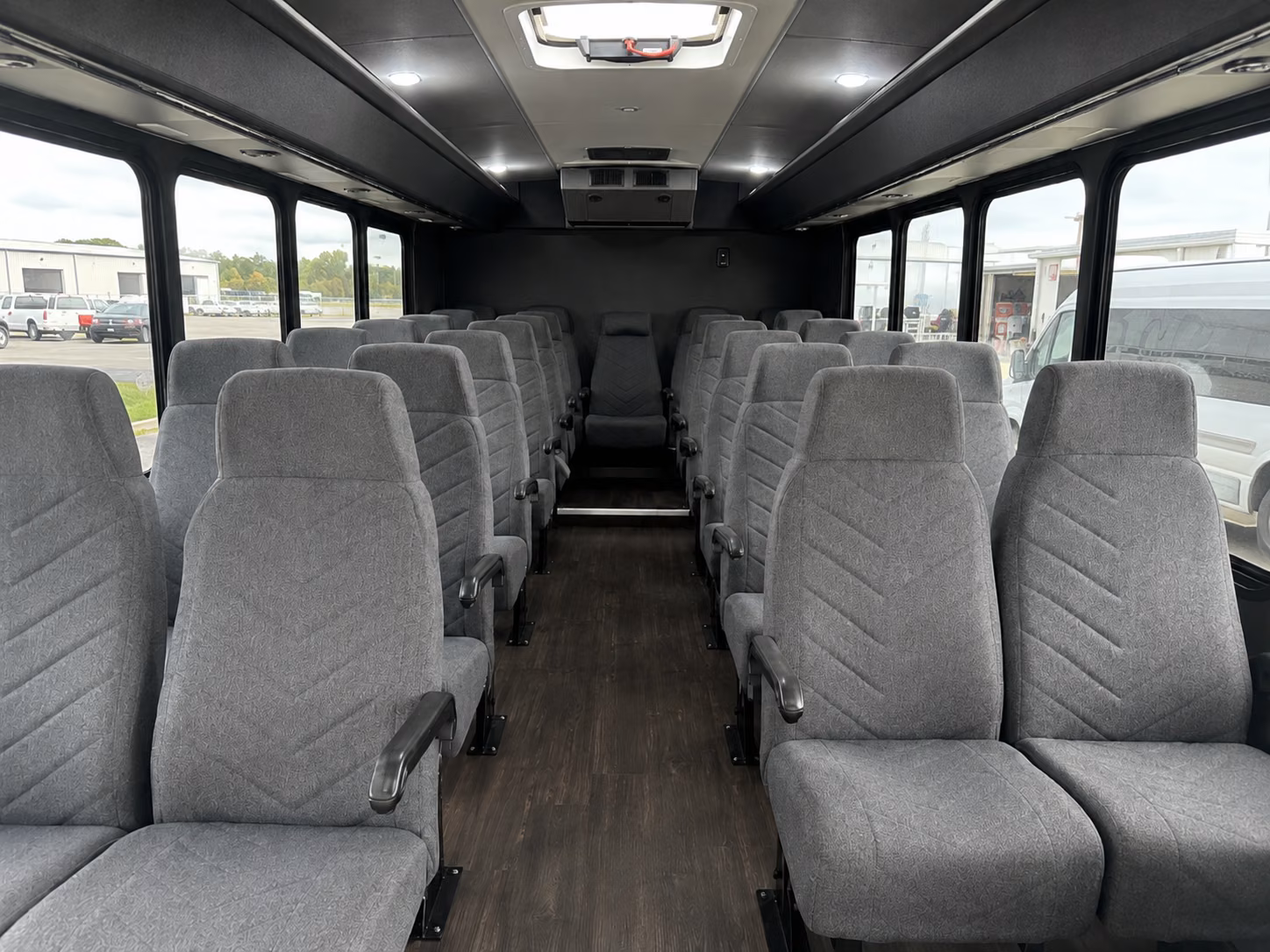 pompano beach charter bus rentals for airport transfers